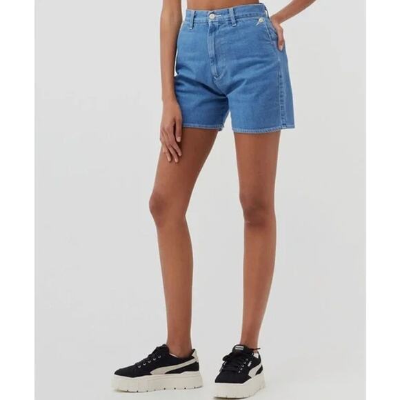 LEVI'S Made & Crafted Japanese High Wasted Mom Trouser Jean Shorts Sz 33 NWT - Picture 3 of 12